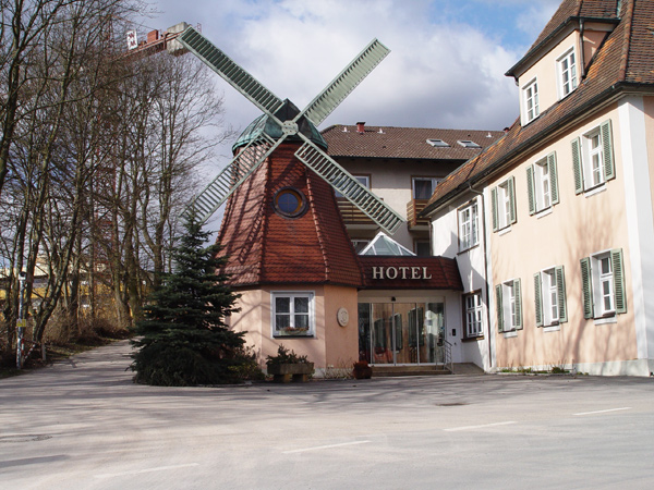 Holzbau Röttenbacher - Referenzen Kleinere Bauwerke